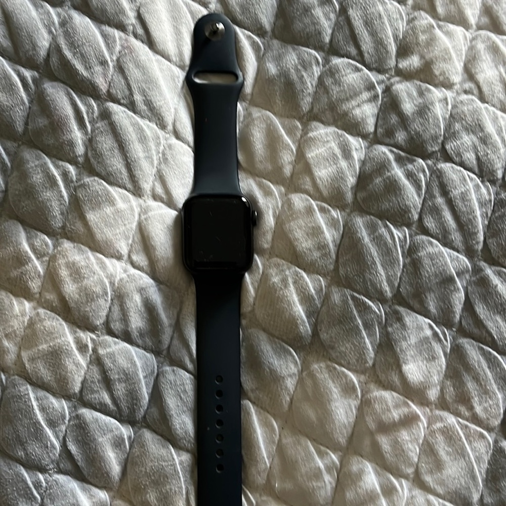 Apple Watch SE barely used in great condition